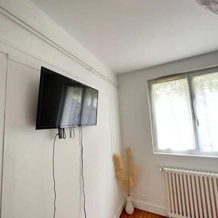 Los Angeles - Grand Appartement Reims Extérieur photo