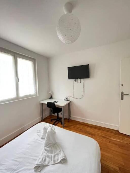 Los Angeles - Grand Appartement Reims Extérieur photo