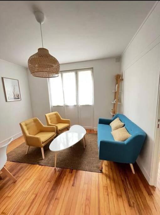 Los Angeles - Grand Appartement Reims Extérieur photo